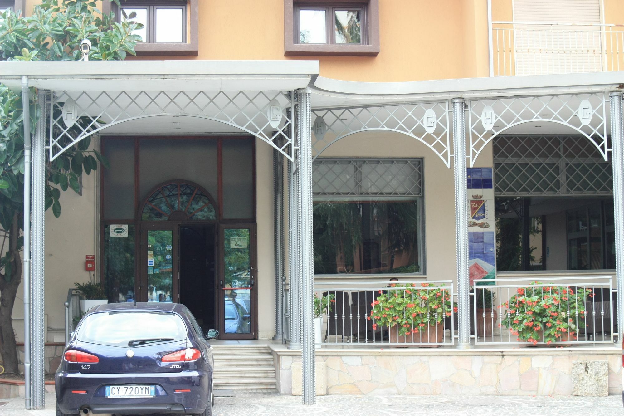 Hotel Grazia Eboli Buitenkant foto